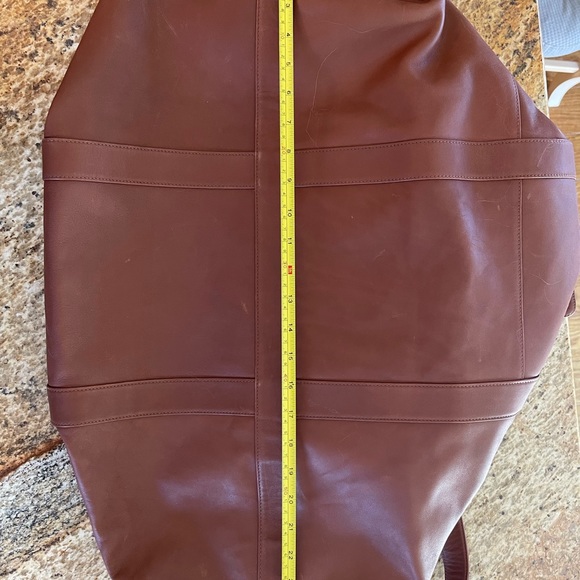 VINTAGE COACH Stunning maple leather duffle in immaculate condition - Picture 5 of 15